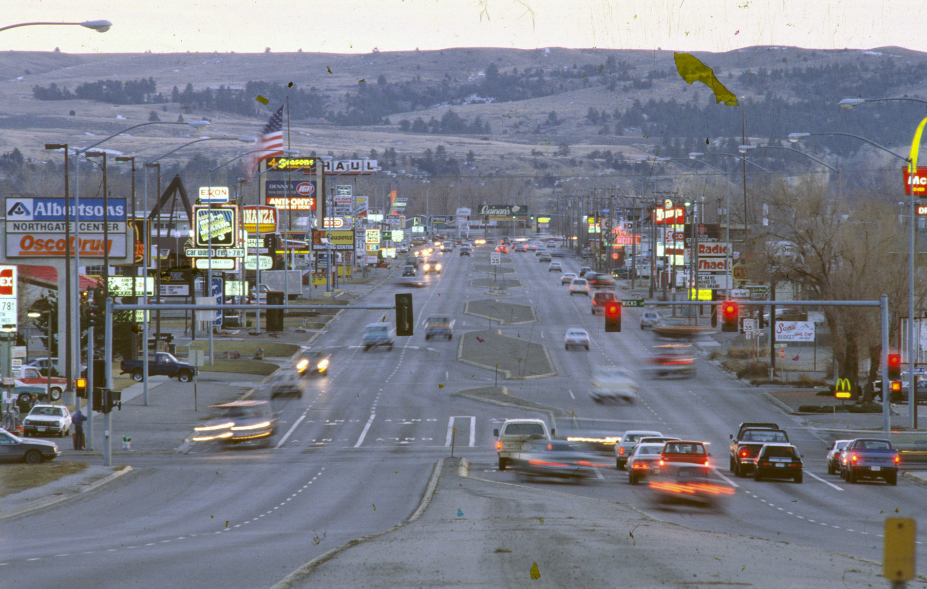 Main Street, 1986
